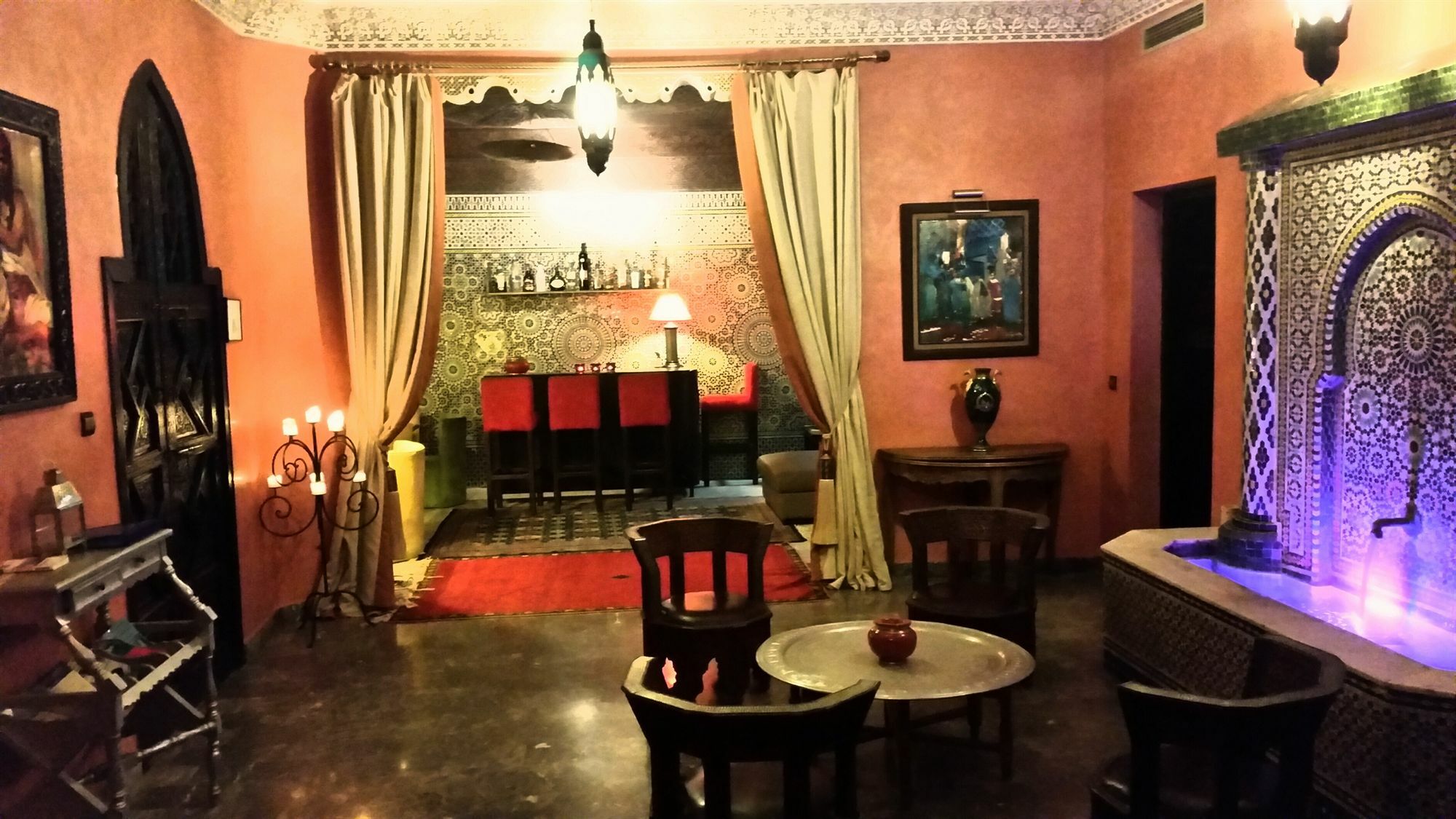 Amira & Gasthuis 4*